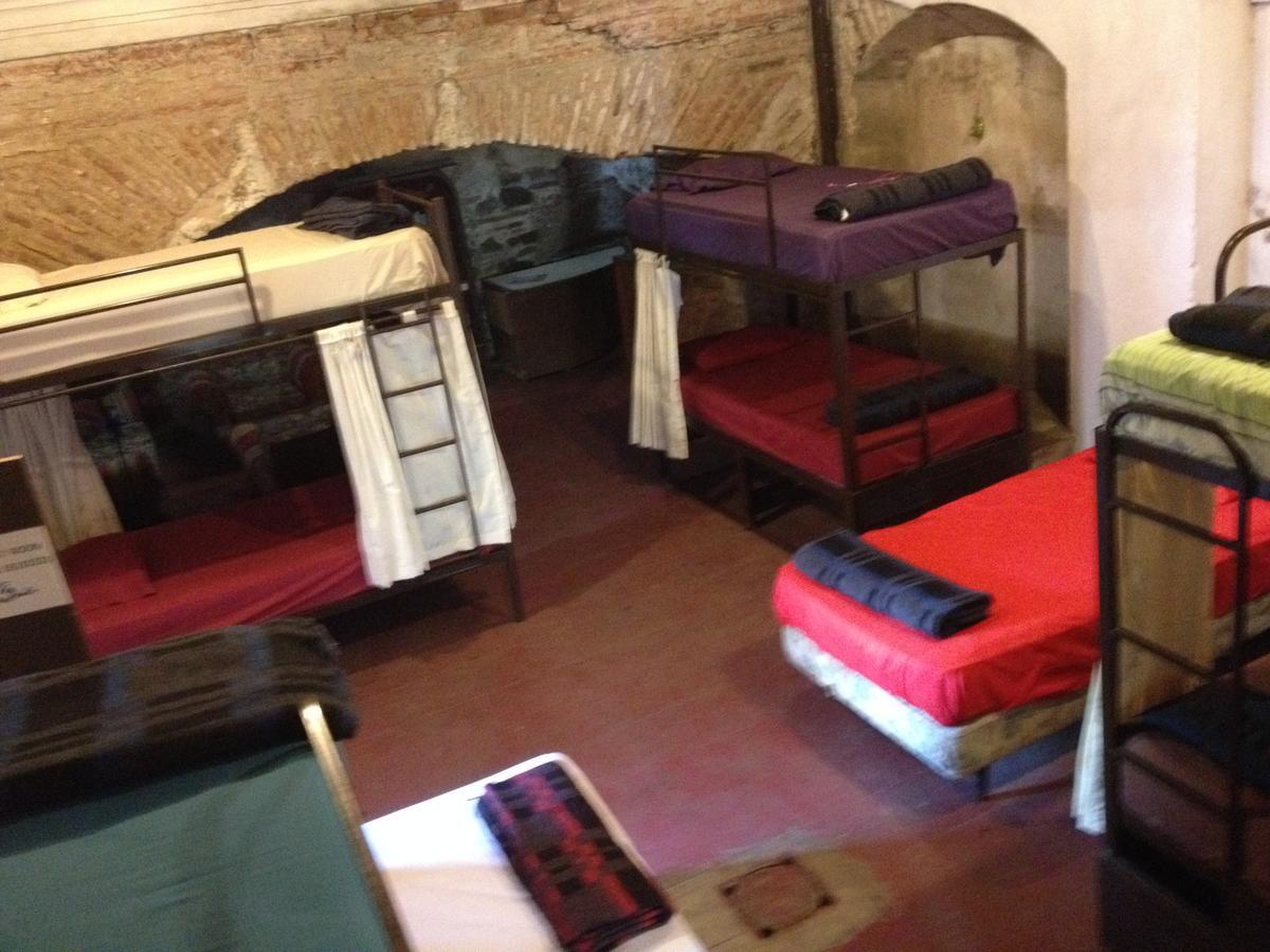 Split Hostel Antigua Eksteriør bilde