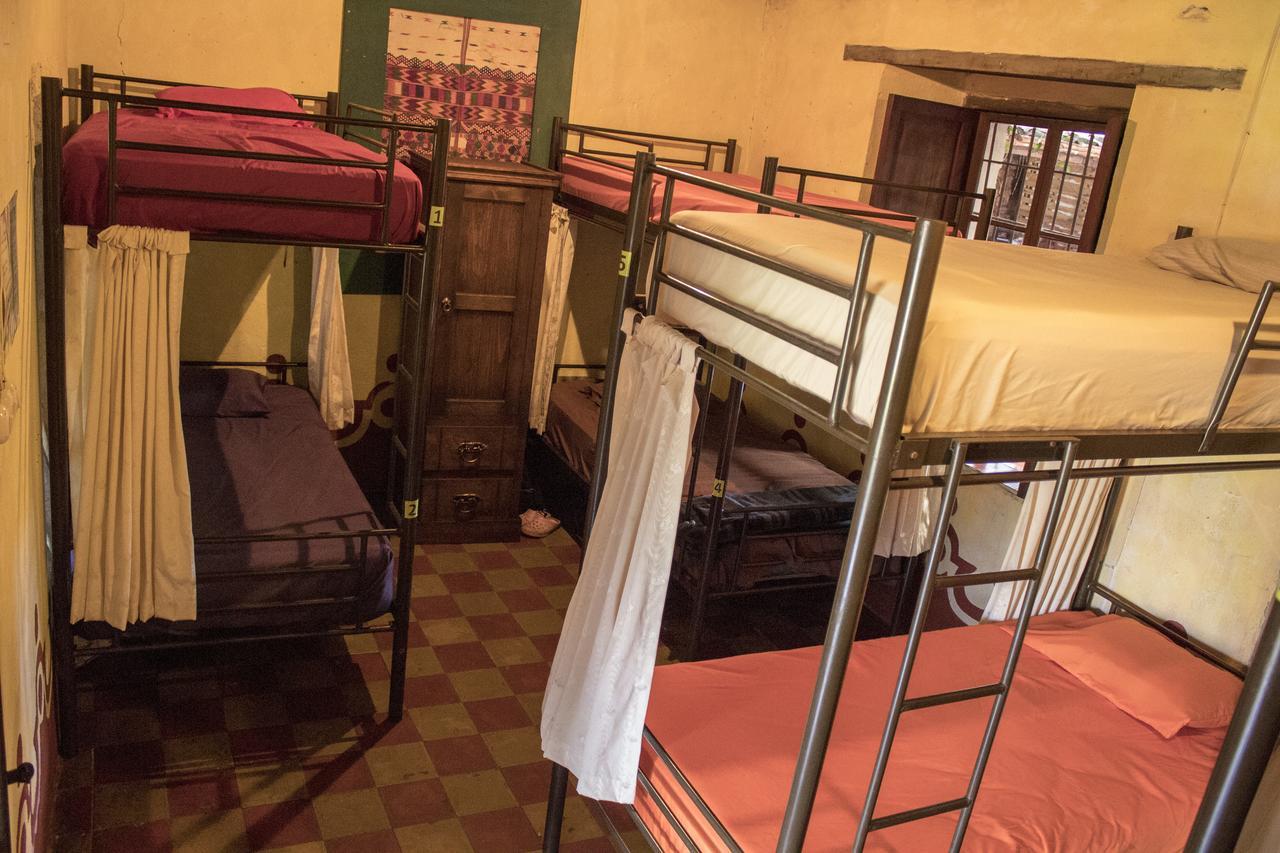 Split Hostel Antigua Eksteriør bilde